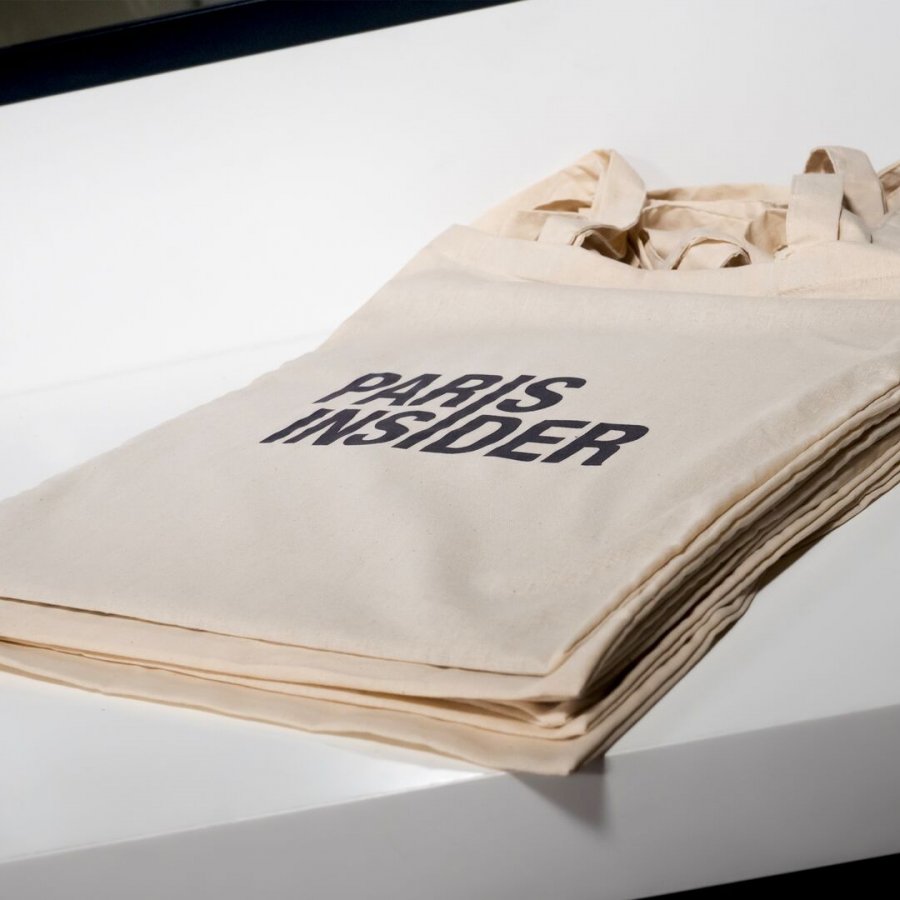 Paris Insider : Réussir son changement de logo grâce à la communication textile
