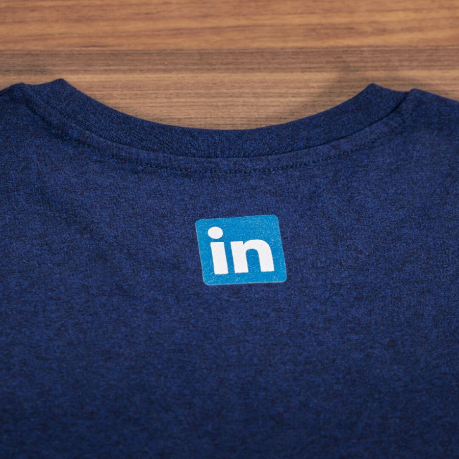 Team France de Linkedin : des t-shirts bio pour renforcer sa marque employeur