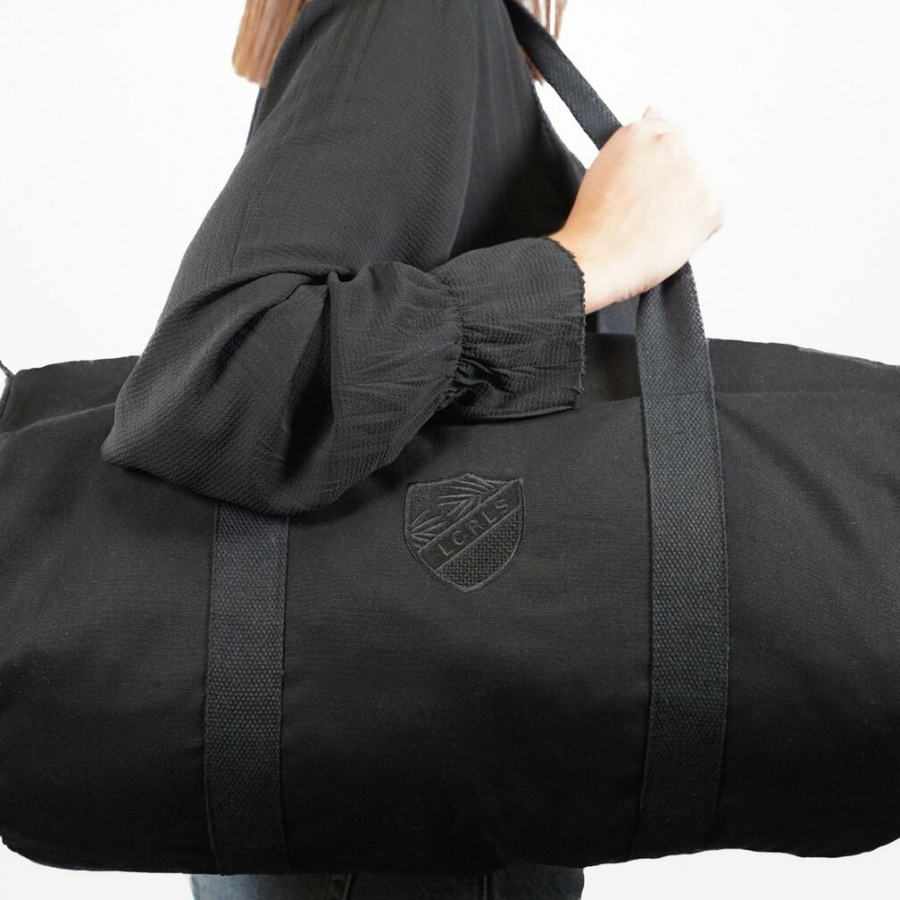 Des duffle bags personnalisés par la broderie