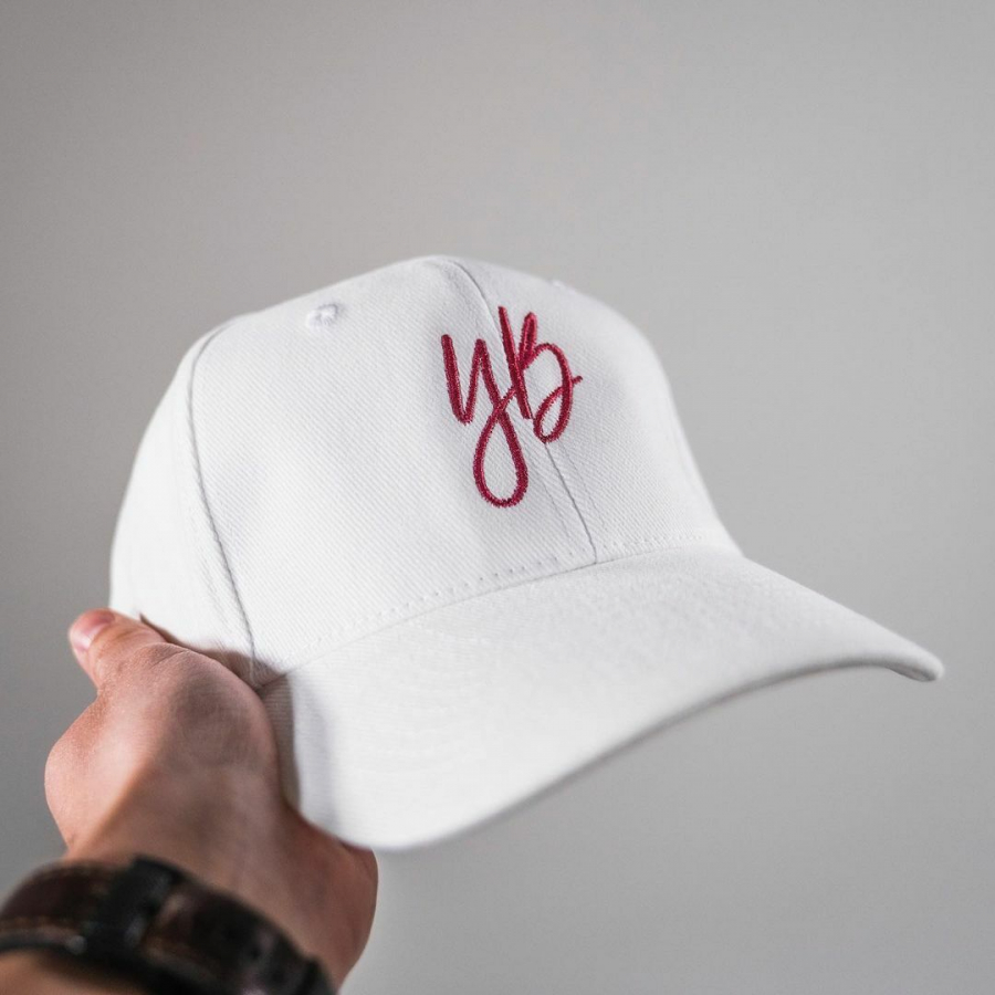 The Yenka Shop : des casquettes brodées pour sa marque